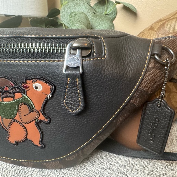 $229 COACH WARREN BELT BAG - Picture 4 of 8